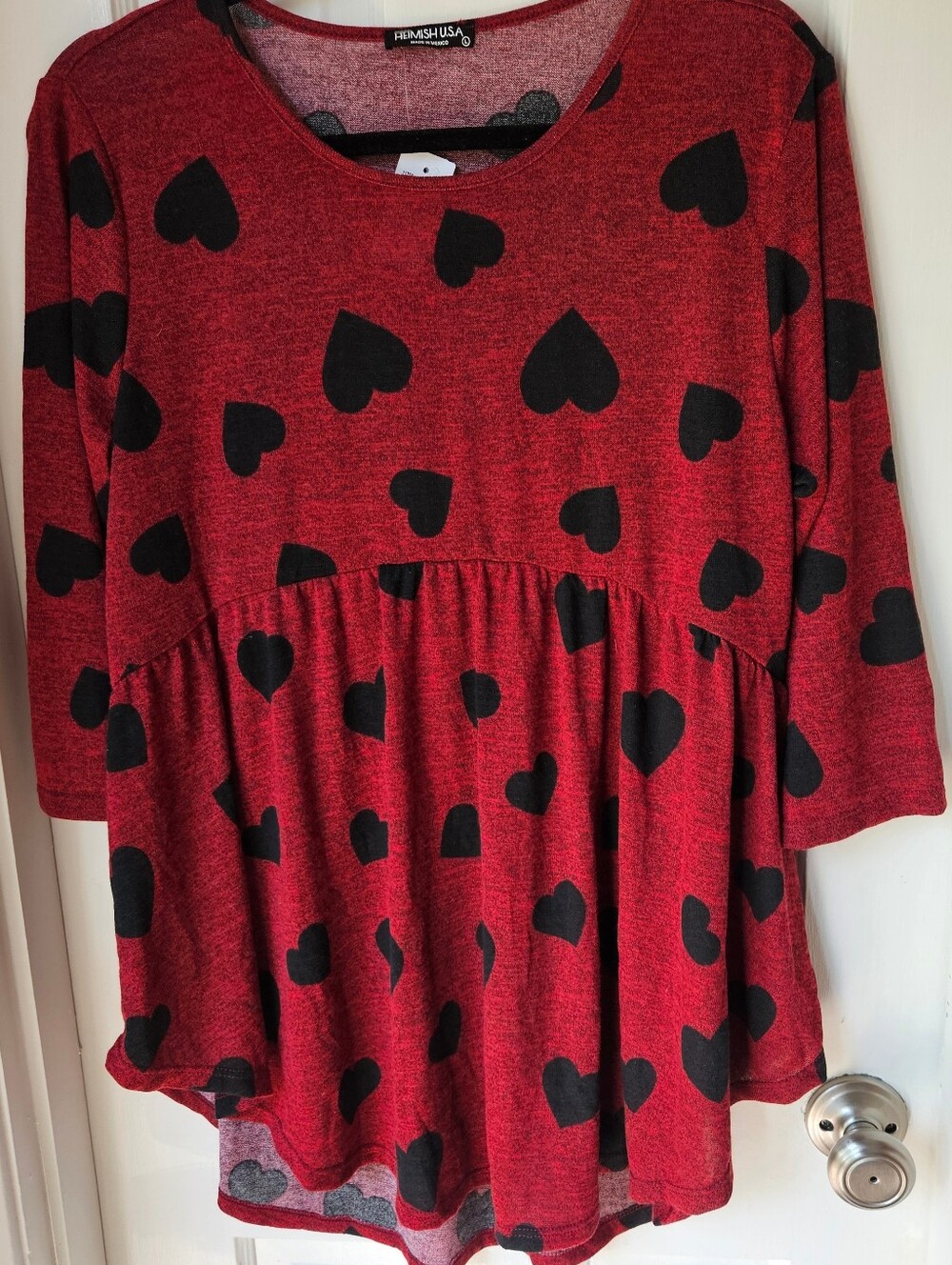 Heimish U.S.A. Women's Large Red Black Heart Babydoll Blouse NWT